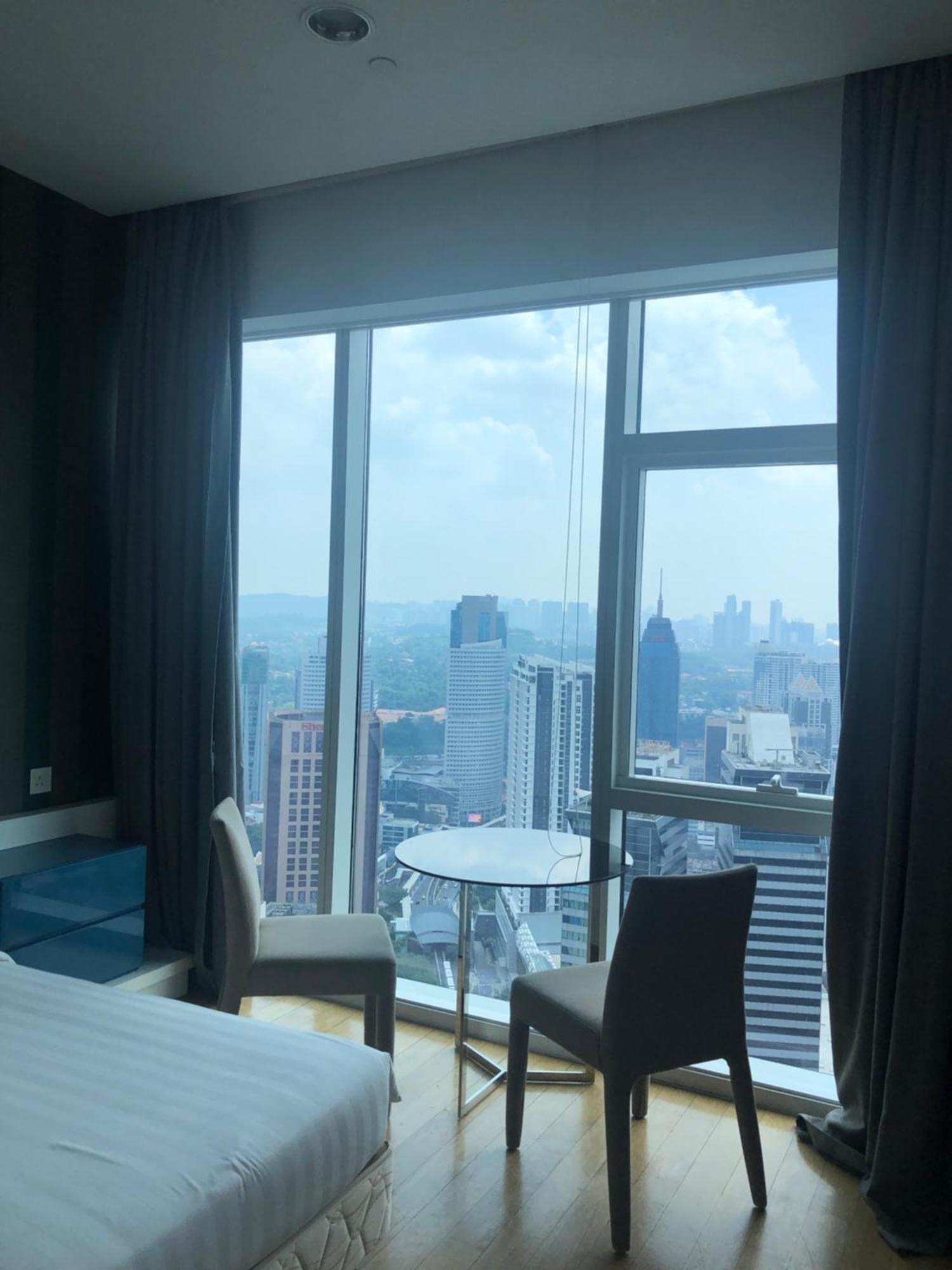 Appartamento Platinum Klcc Pool View Kuala Lumpur Esterno foto